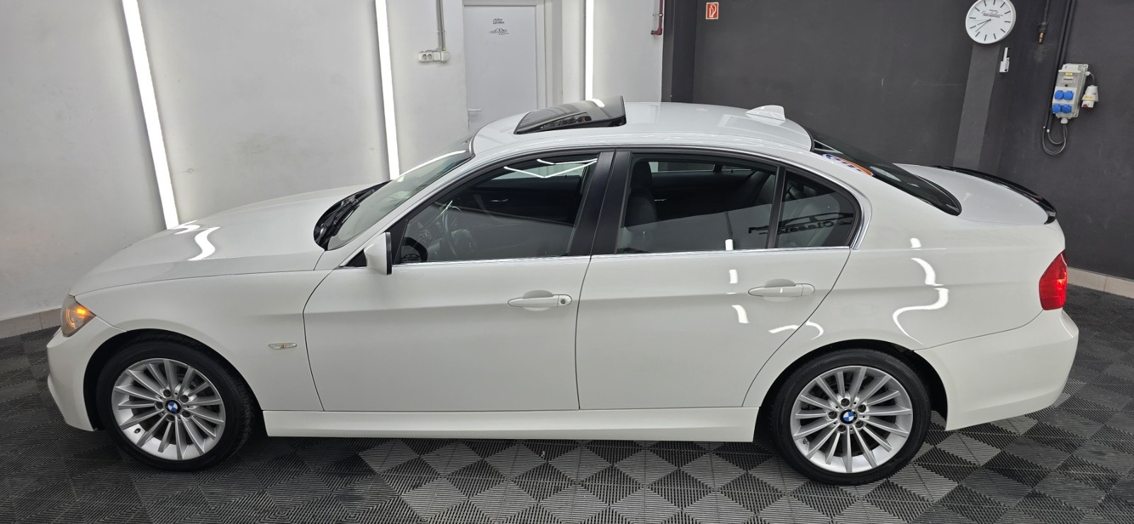 BMW 335i xDrive (Automata) Nagyon ritka állapotban - Image 8