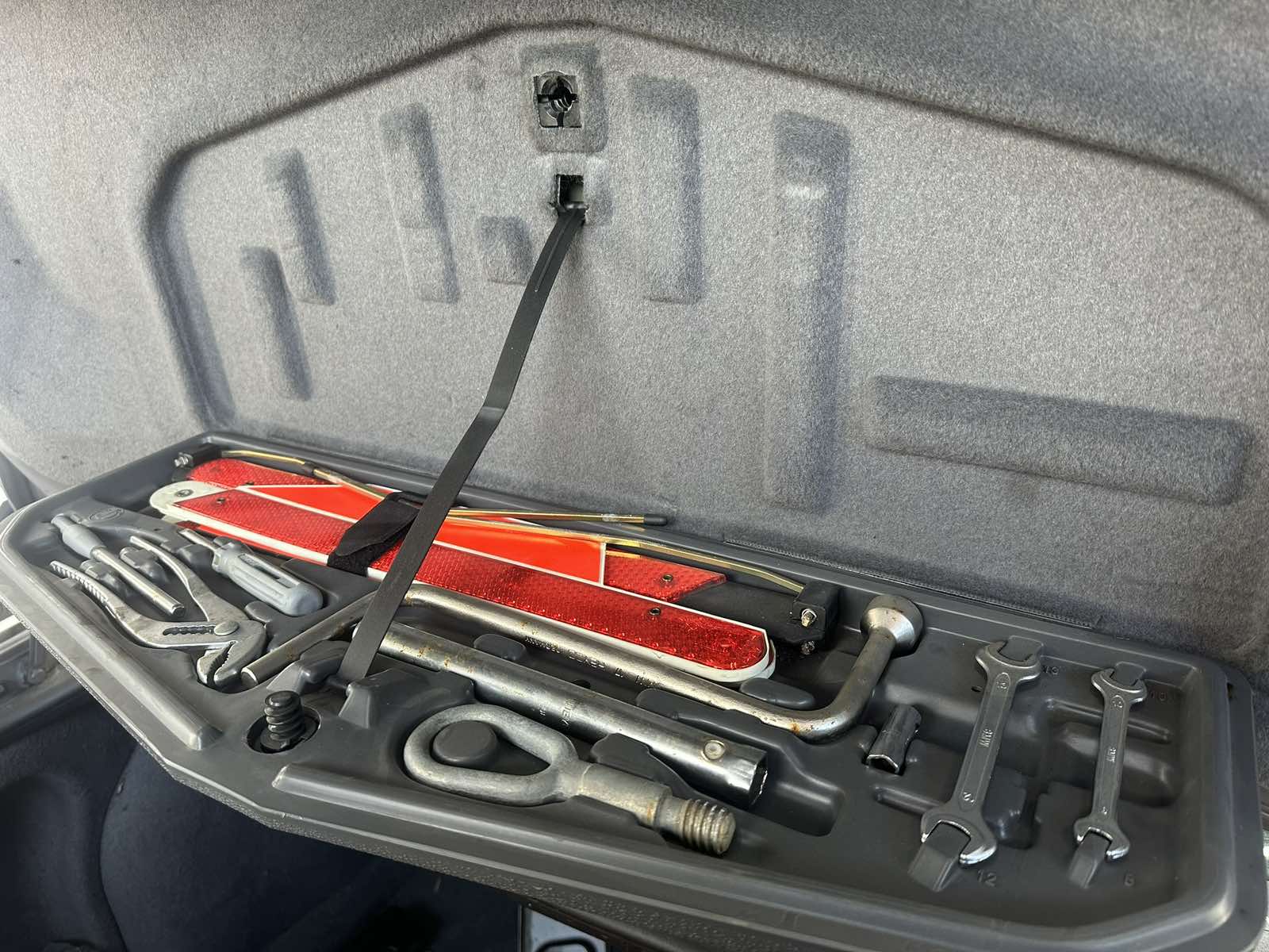 BMW E38 730i (Automata)- SOLD! - Image 14