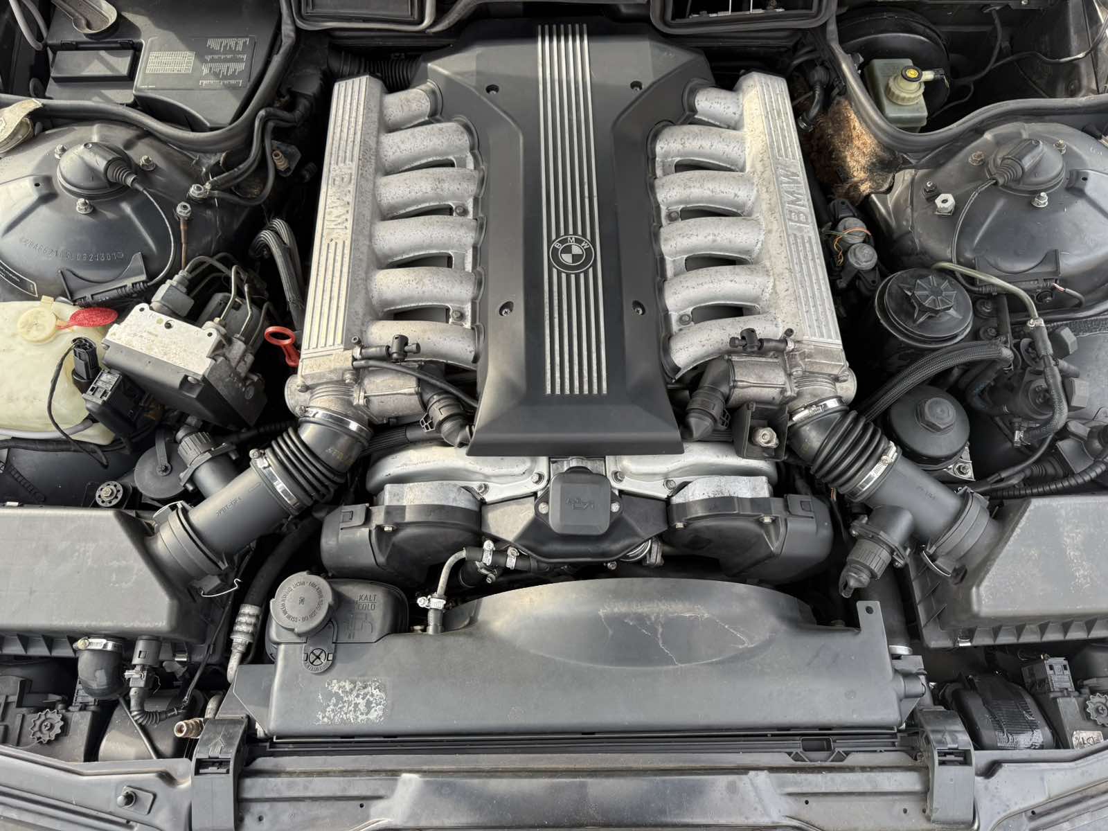 BMW 750i- SOLD! – Bild 13