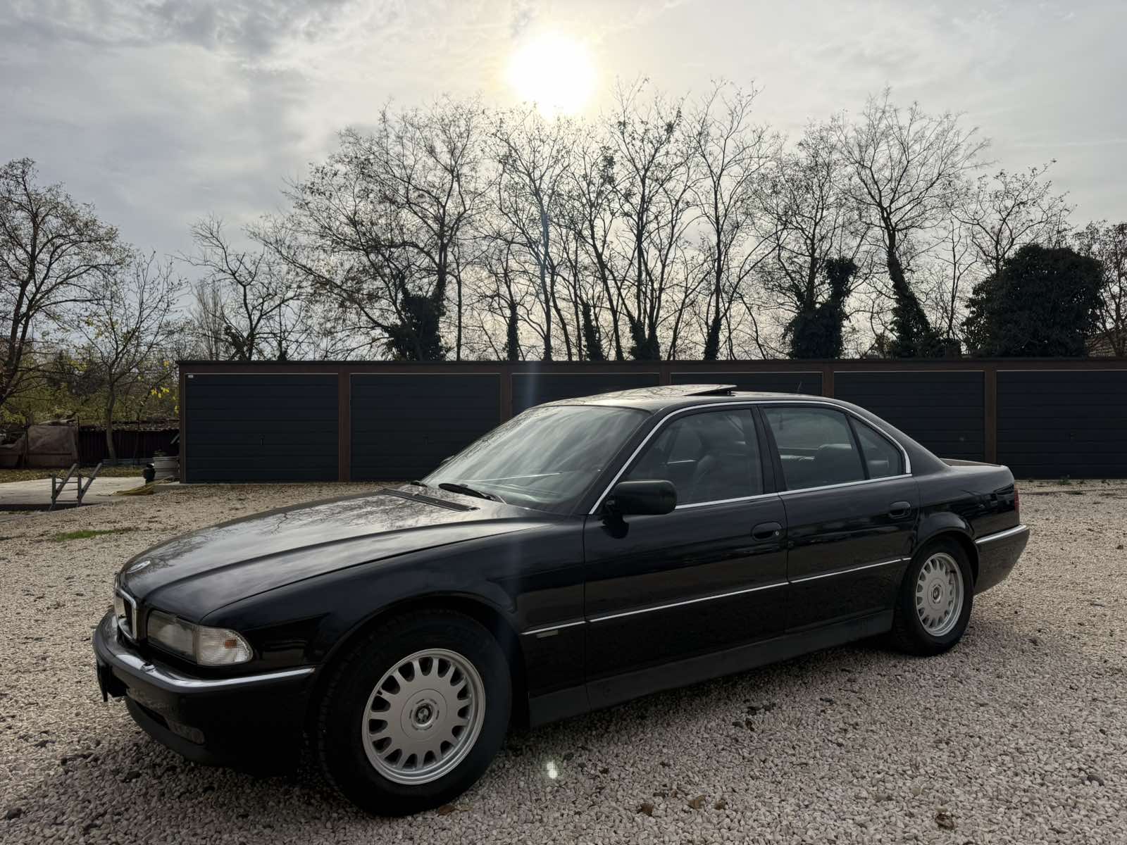 BMW 750i- SOLD! – Bild 4